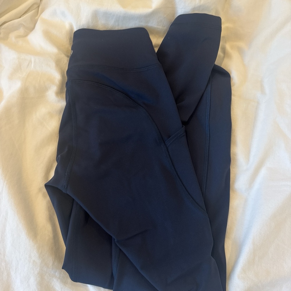 Navy Blue Leggings. lululemon